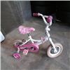 Image 2 : Avigo kids bike with training wheels