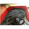 Image 2 : BIN OF SHOELACES