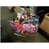 Image 1 : BOX OF HAIR ACCESSORIES