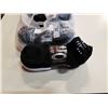Image 2 : LOT OF NEW SOCKS SIZE 10-13