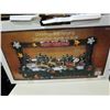 Image 2 : CHRISTMAS WALL HANGING DECORATION AND KIRKLAND MUSICAL WATER GLOBE DECORATION