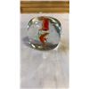 Image 2 : TRAY OF ART GLASS PAPER WEIGHTS
