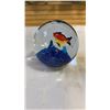 Image 8 : TRAY OF ART GLASS PAPER WEIGHTS