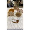 Image 1 : SEMI PRECIOUS STONE SLABS ON STANDS