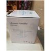 Image 2 : ULTRASONIC HUMIDIFIER W/ AROMA