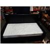 Image 2 : BLACK SINGLE SIZE TRUNDLE DAY BED WITH MATTRESSES