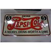 Image 2 : PEPSI LUNCH BOX AND PEPSI METAL LICENSE PLATE