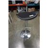 Image 1 : CHROME GAS LIFT BARSTOOL