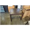 Image 2 : MODERN DRAWLEAF DINING TABLE AND 6 CHAIRS