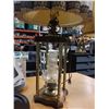 Image 2 : 2 VINTAGE TABLE LAMPS