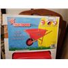 Image 2 : LIL TRUE TEMPER REAL WHEEL BARROW FOR KIDS - NEW IN BOX