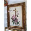 Image 2 : 2 PRINTS AND VINTAGE RELIGIOUS PAINTING