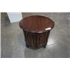 Image 1 : ROUND DIELCRAFT FRENCH PROVINCIAL ENDTABLE