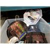 Image 2 : TOTE OF NEW ITEMS