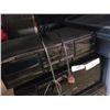 Image 2 : 2 DISC CHANGERS AND STERO COMPONENT
