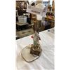 Image 2 : VITNAGE FIGURAL LAMP