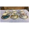 Image 2 : 6 AYNSLEY CHINA TEACUPS AND SAUCERS