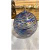 Image 8 : CERAMIC LAMP WITH SWIRL GLASS OIL LAMP AND OIL