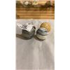 Image 2 : 3 SEMI PRECIOUS POLISHED STONE ORBS