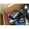Image 2 : BOX OF MISC HOUSEHOLD ITEMS
