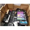 Image 2 : TRAY OF PARTS PHONES