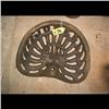 Image 1 : Cast Iron Tractor Seat  R Ake D222 Mexico