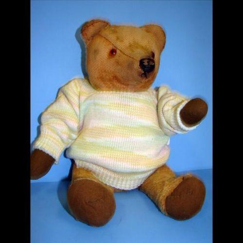 Vintage Jointed Teddy Bear Vintage Jointed Teddy Bear with glass eyes