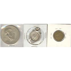 Lot of 3 medals/tokens read