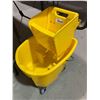 Image 1 : Mop Bucket/Wringer