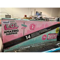 Amazing Surprise Exclusive Doll Set