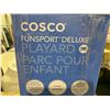 Image 2 : Cosco Funsport Deluxe Playard