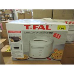 New T-Fal Mid Size Superclean Safety Fryer