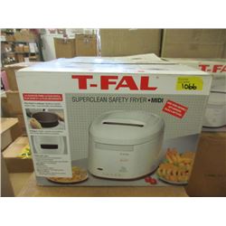 New T-Fal Mid Size Superclean Safety Fryer