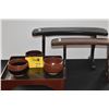 Image 1 : MIXED LOT: JAPANESE ARM RESTS, LACQUER TRAY & CERAMIC TEA BOWLS (6 PCS)