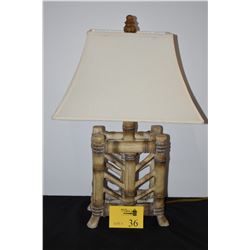 TABLE LAMP W/BAMBOO MOTIF