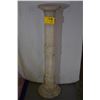 Image 1 : ALABASTER PEDESTAL (43")