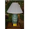 Image 1 : CHINESE EXPORT STYLE PORCELAIN TABLE LAMPS (PAIR)