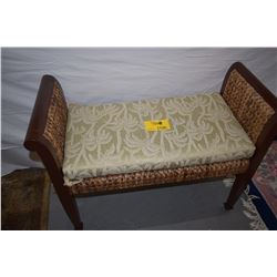 WOVEN WOOD BENCH W/CUSHION