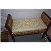 Image 1 : WOVEN WOOD BENCH W/CUSHION