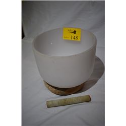 CRYSTAL SINGING BOWL W/STICK (12")