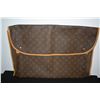 Image 2 : VINTAGE LOUIS VUITTON MEN'S SHAVING BAG & PORTFOLIO BAG (2 PCS)