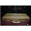 Image 2 : VINTAGE CARDINAL BAKELITE MAH JONG SET W/CASE