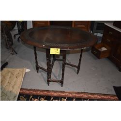 GATELEG TABLE