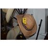 Image 2 : HATS (3 PCS)