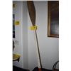 Image 1 : WOODEN OAR