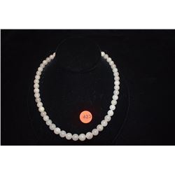 JADEITE BEAD NECKLACE