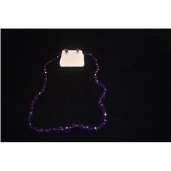 FACETED AMETHYST BEAD NECKLACE & 14K AMETHYST STUD EARRINGS (2 PCS)