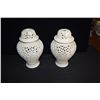 Image 2 : MIXED LOT: CHINESE GINGER JARS & CELADON CACHE POT (6 PCS)
