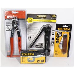 NEW ITEMS CRESCENT WITH SNAP