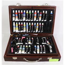 ARTIST'S SUPPLIES WOODEN CASE